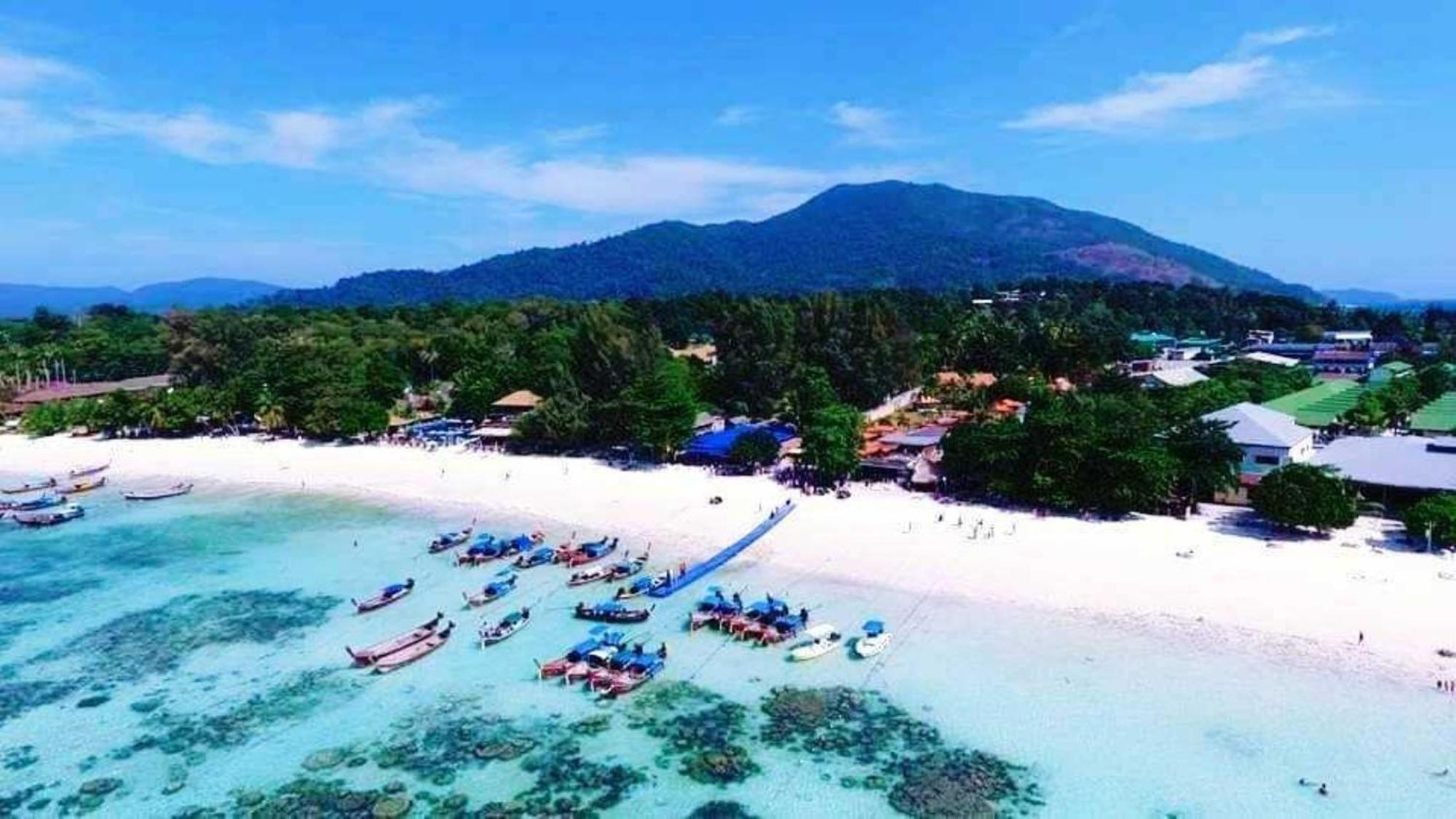 Charming Lipe Beach Resort Extérieur photo