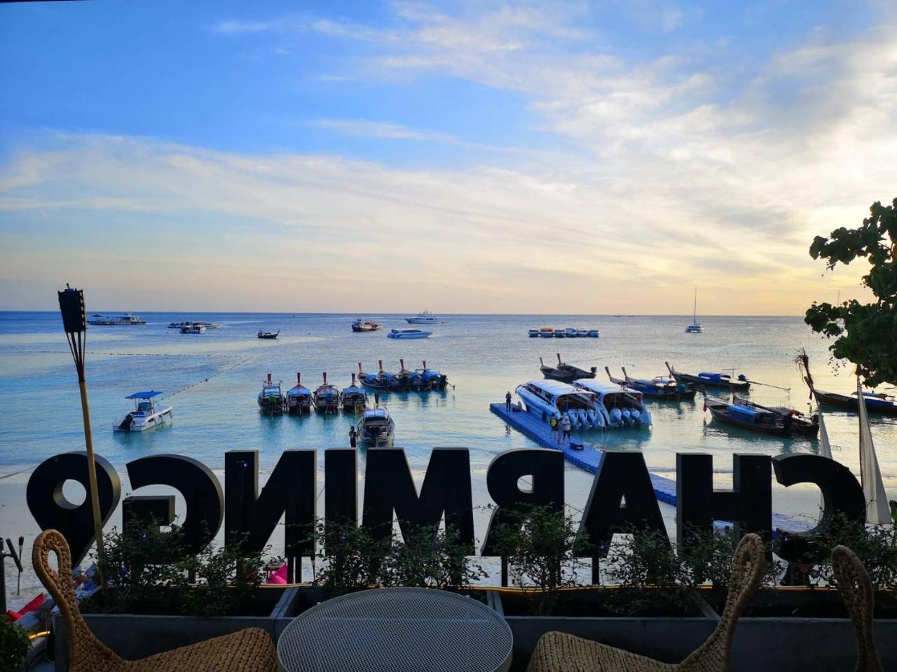 Charming Lipe Beach Resort Extérieur photo